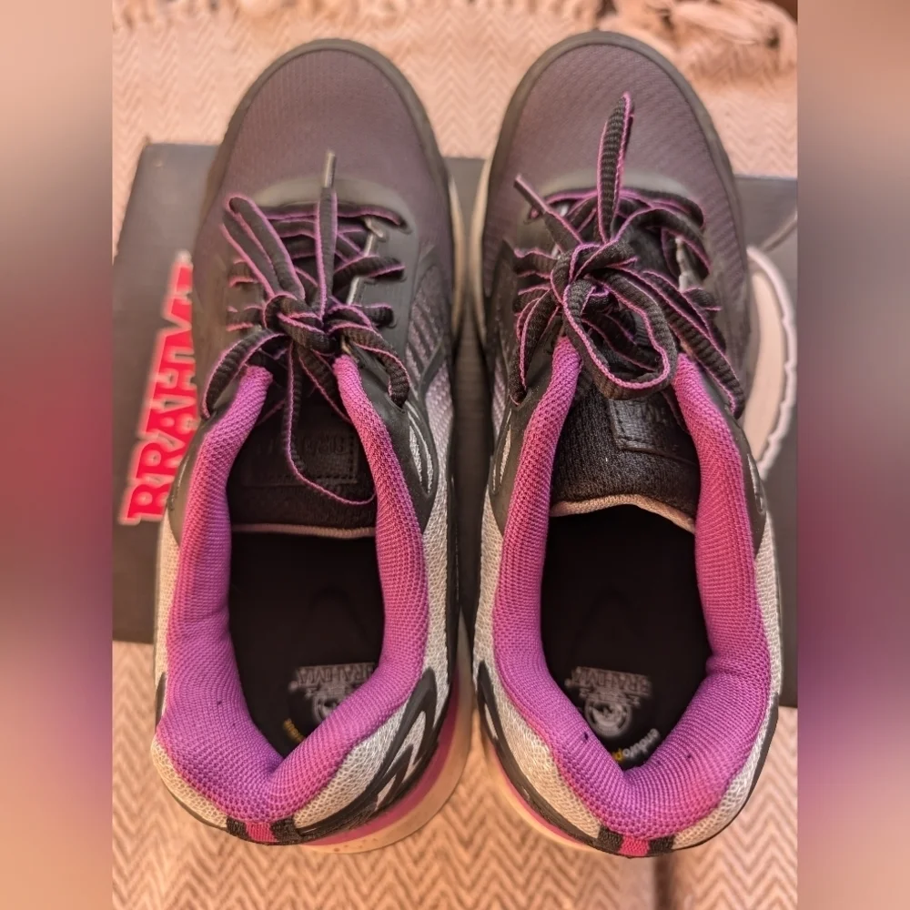 Brahma Women's Black and Purple Athletic Shoes